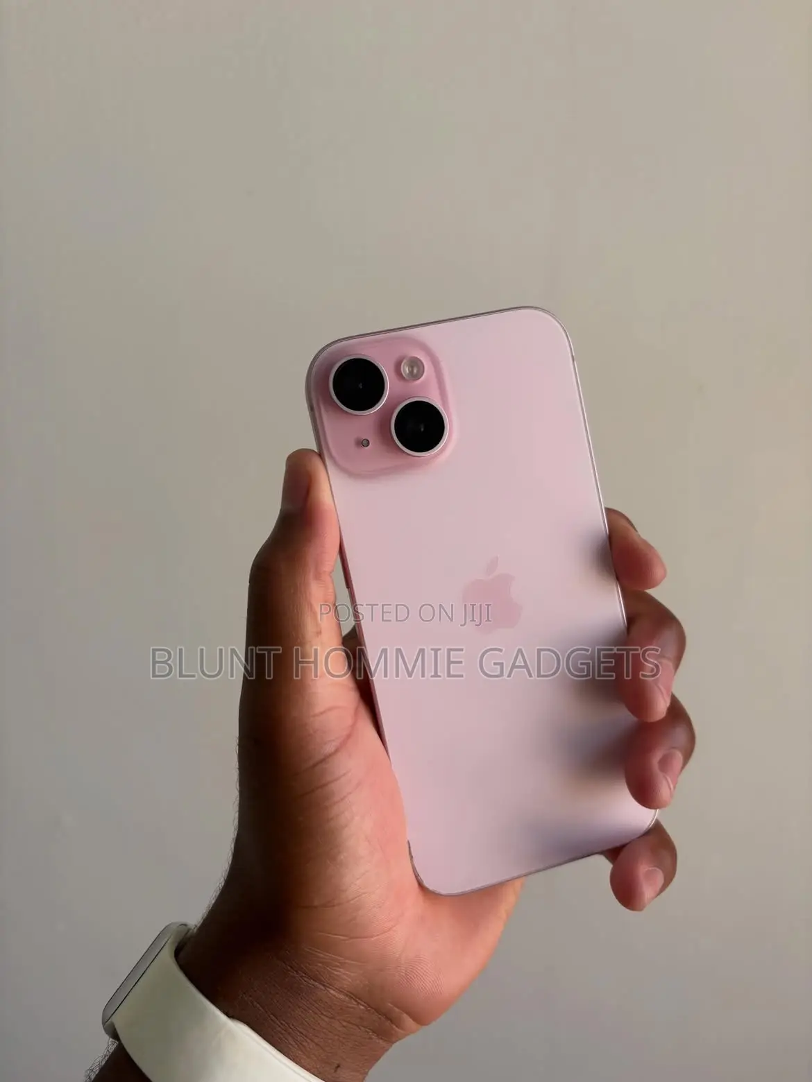 Apple iPhone 15 128 GB Pink