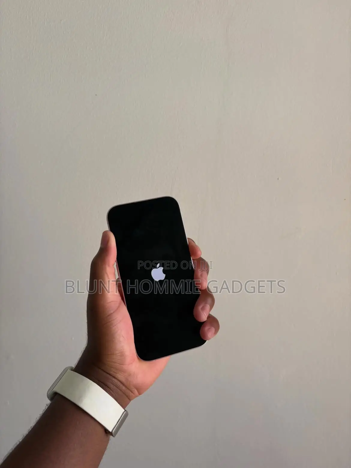 Apple iPhone 15 128 GB Pink