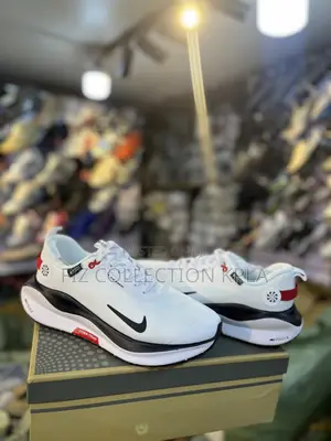 Nike React Infinity 4 GTX White Black Running Shoes