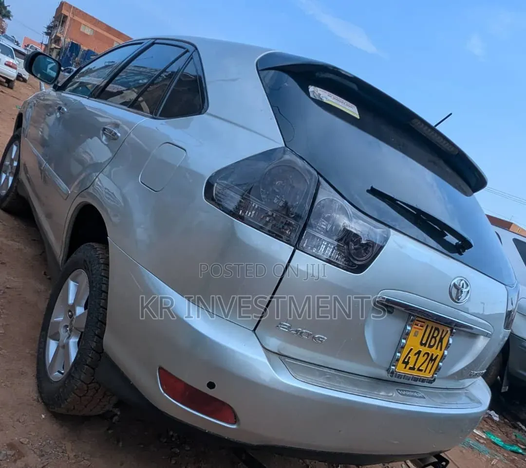 Toyota Harrier 2008 Silver