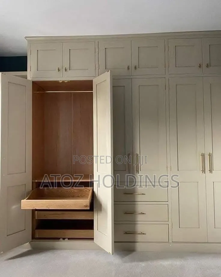 Wardrobes/Magnificent Wardrobes 1,000,000/- Per Running Meter on Order