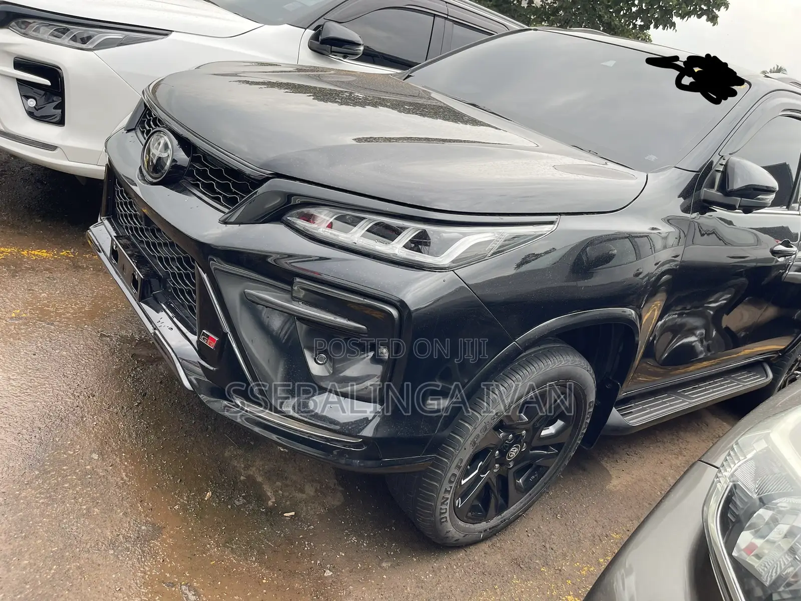 Toyota Fortuner 2021 Black
