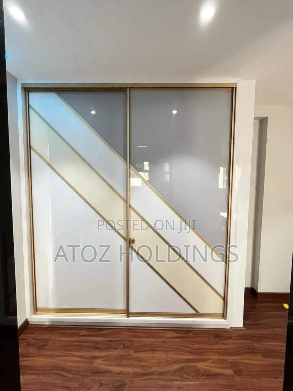 Wardrobes/Classified Wardrobes From 930,000/- Per Running Meter