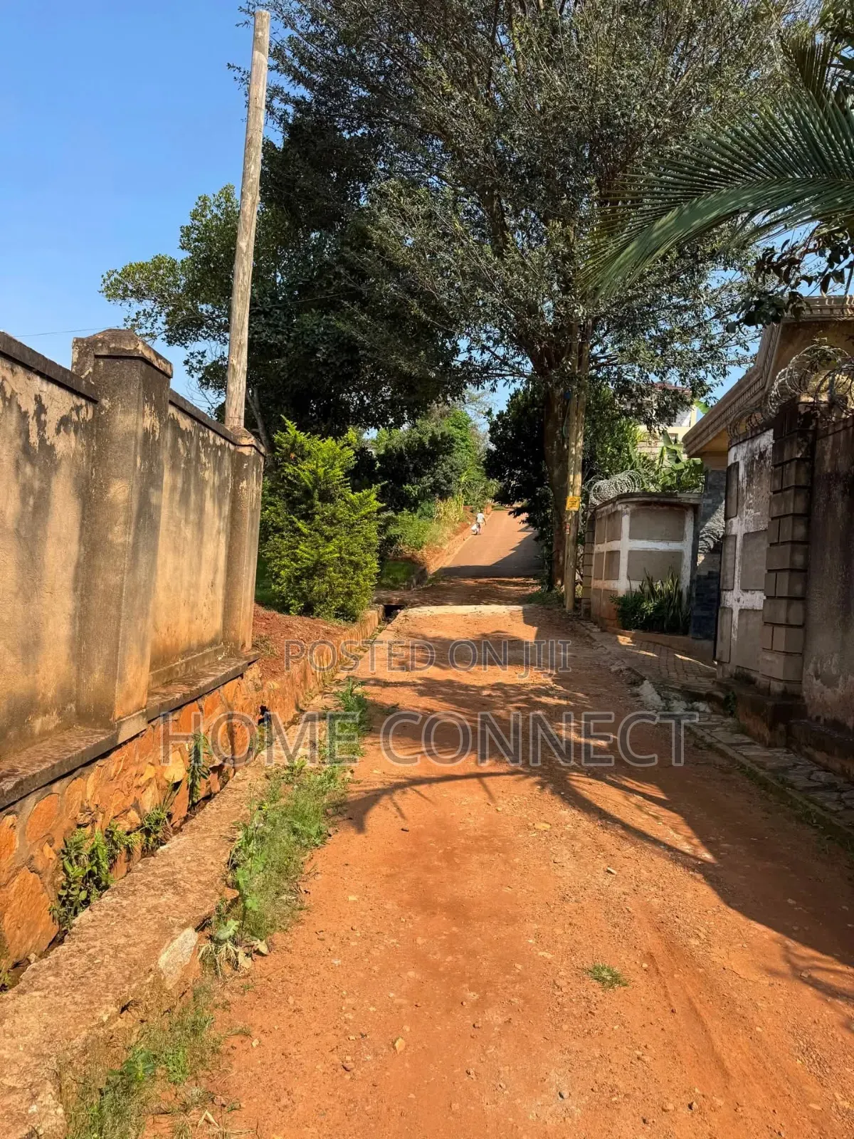 Bwelenga Entebbe Road Titled Plots for Sale