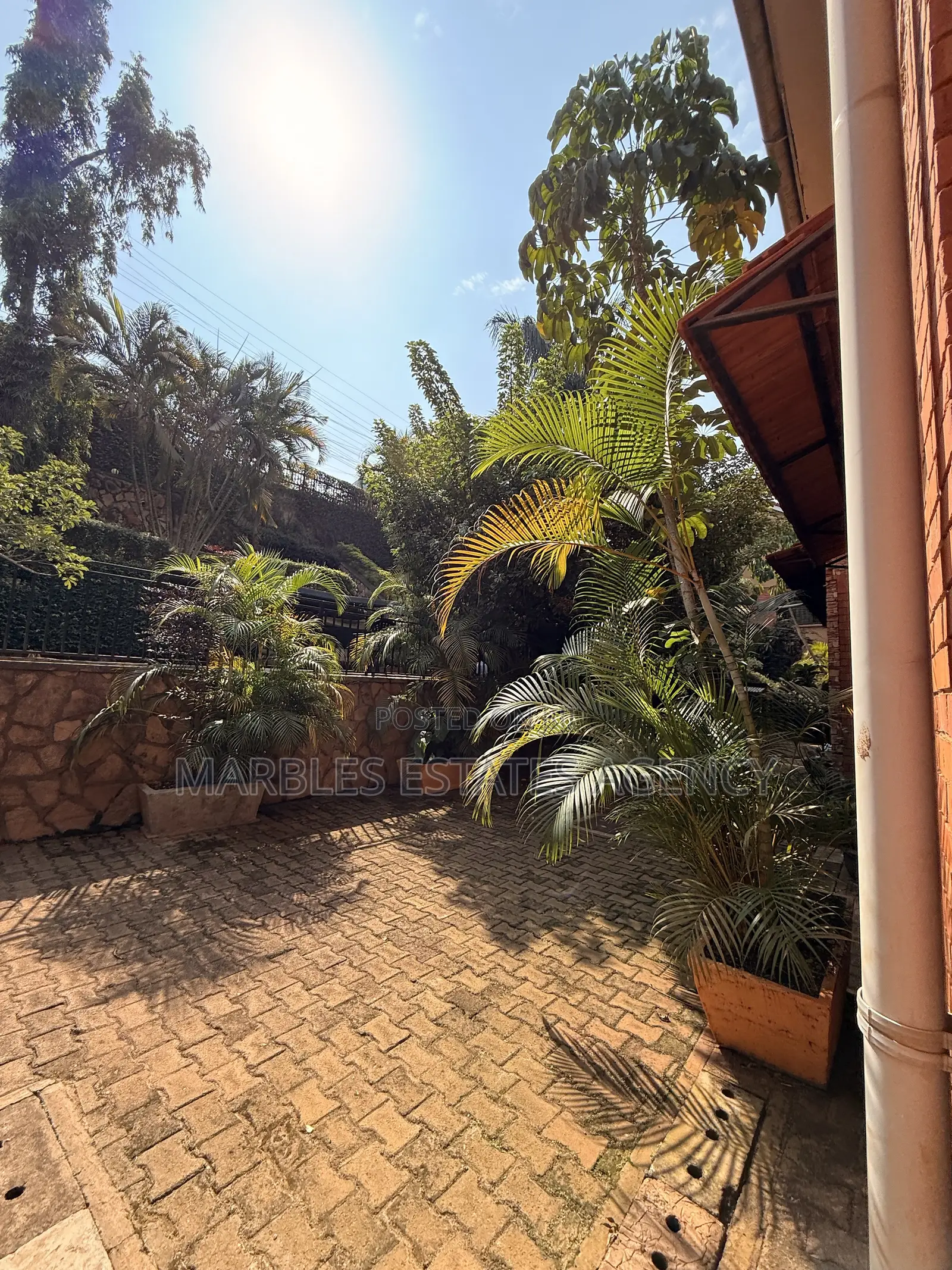 Furnished 3bdrm House in Naguru, Central Division for rent