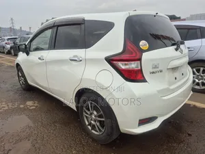 Nissan Note 2017 White