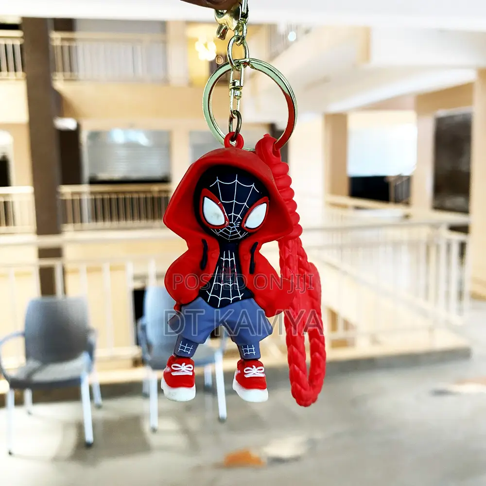 Spiderman Keychain - Anime Cartoon Keyholder - Cute Fancy 3D - Keyring