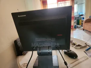 Lenovo Thinkcentre Monitor