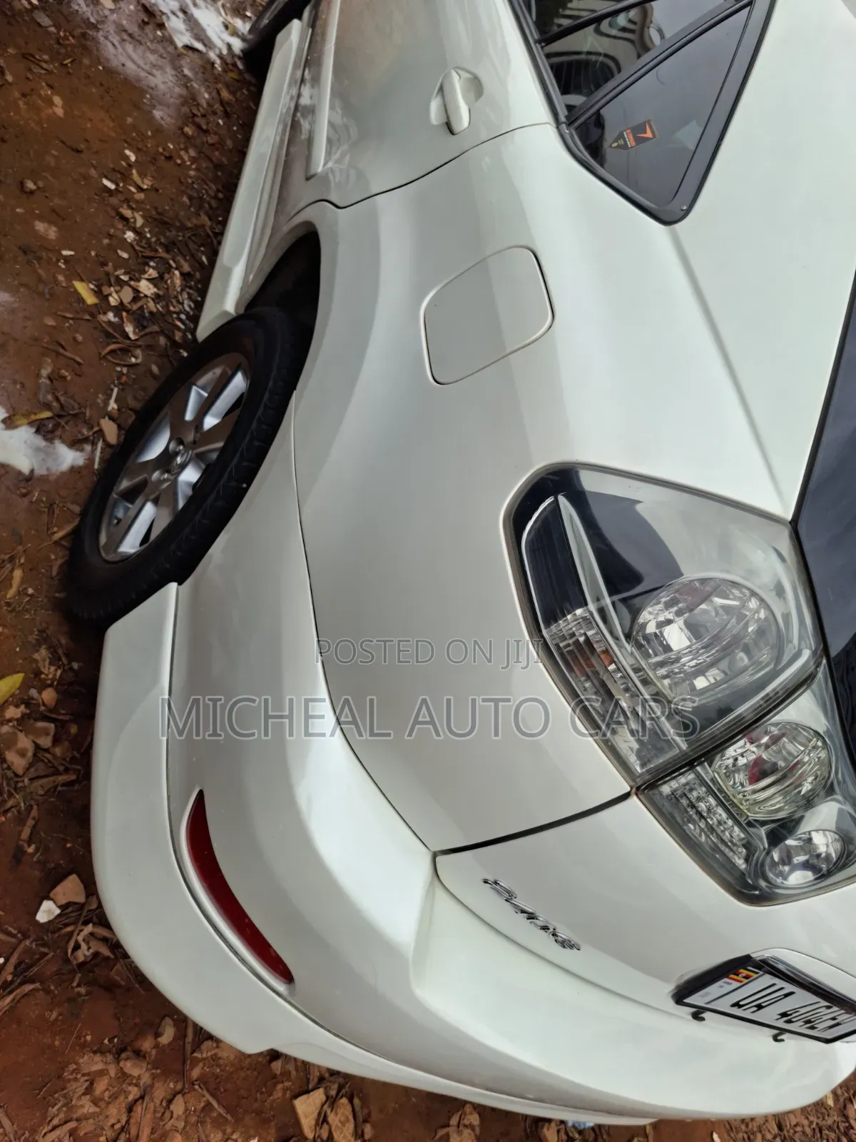 Toyota Harrier 2010 White