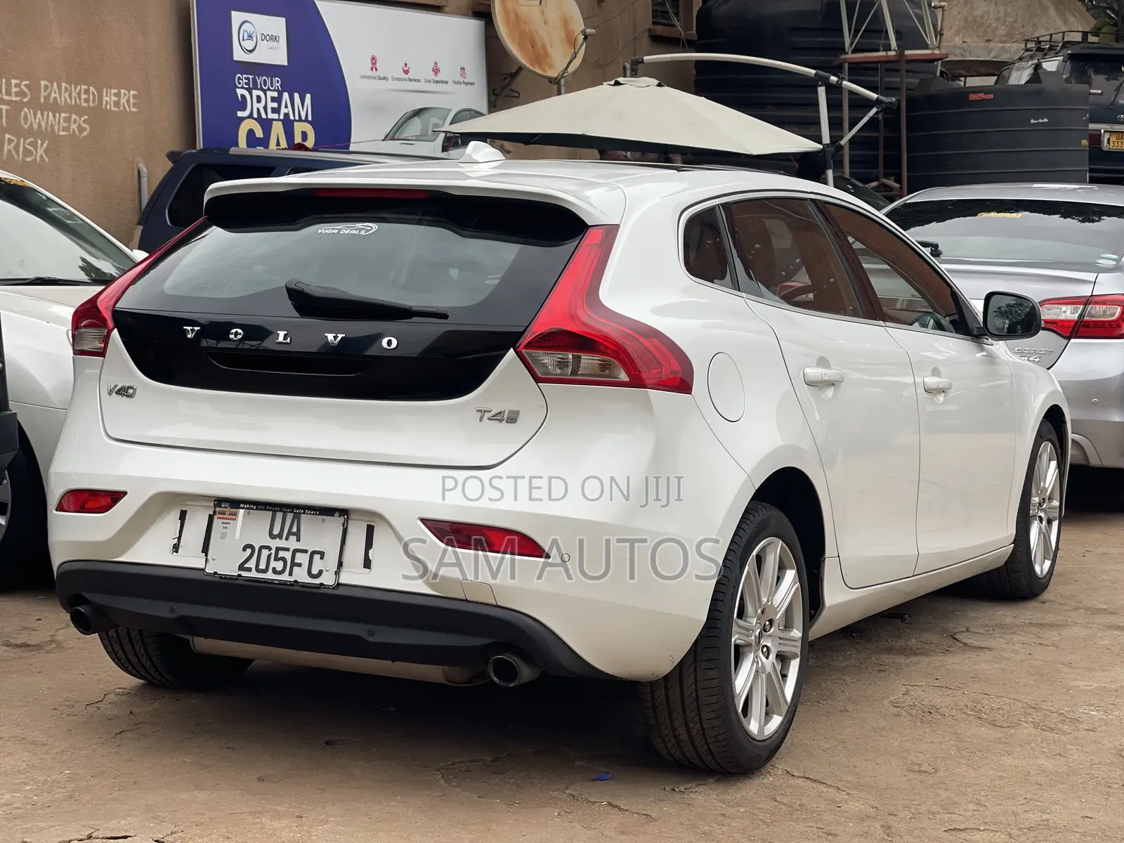 Volvo V40 2016 White