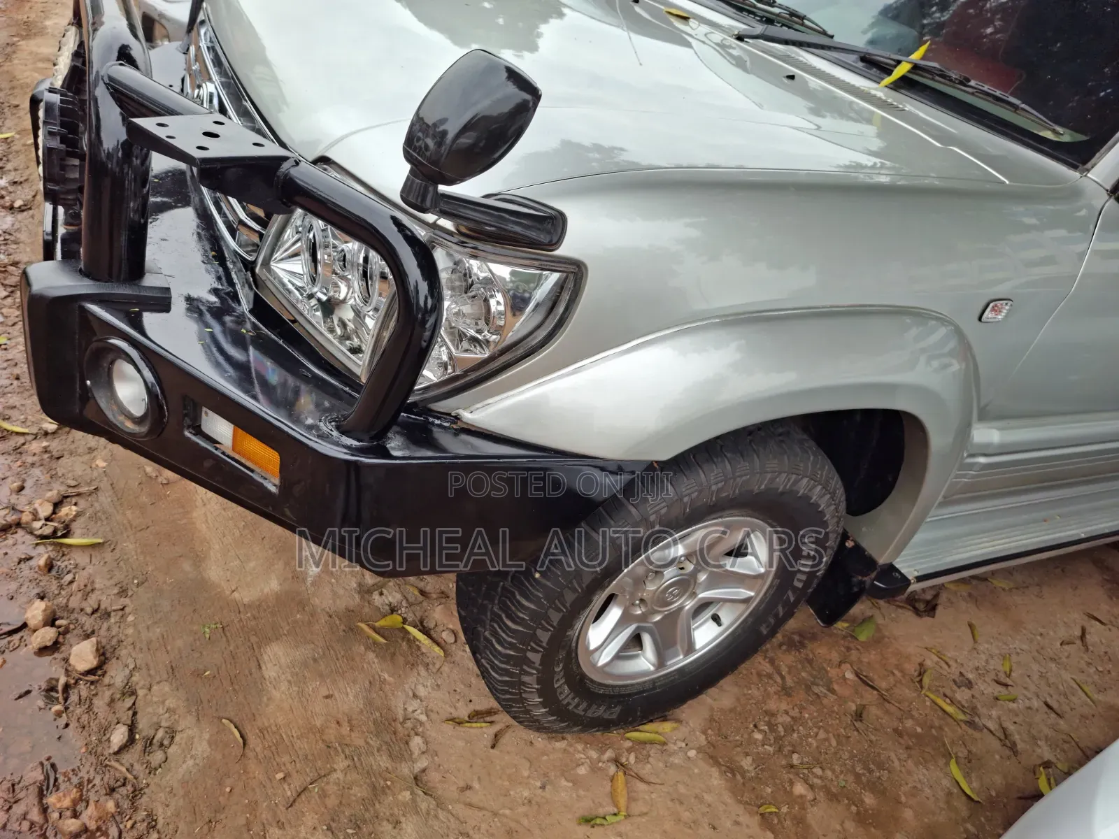 Toyota Hilux 2000 Silver