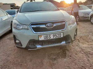 Subaru XV 2016 Green