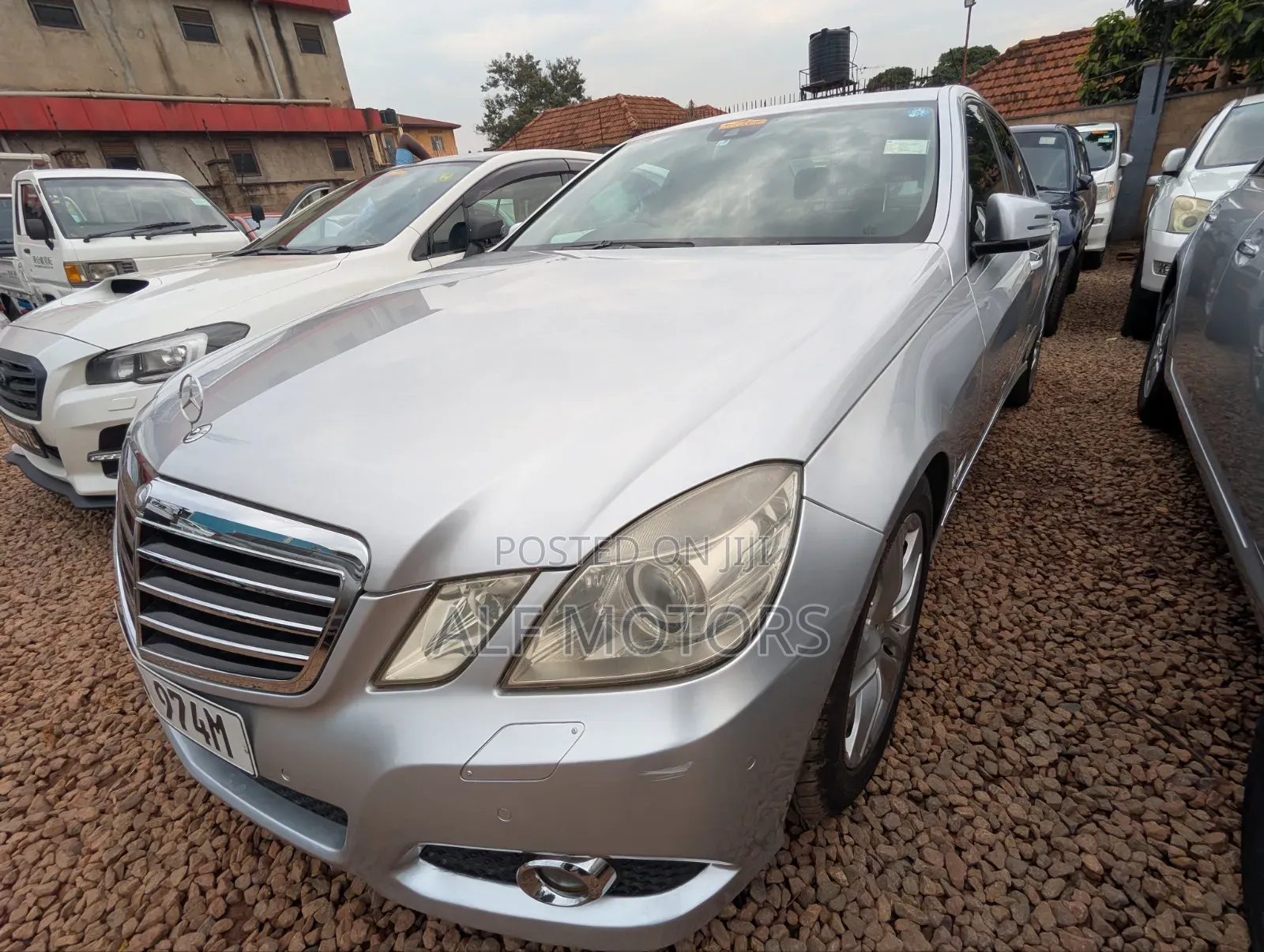 Mercedes-Benz E300 2009 Silver