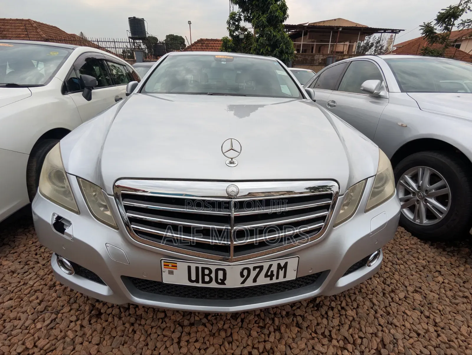Mercedes-Benz E300 2009 Silver