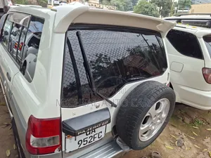 Mitsubishi Pajero IO 2005 Silver