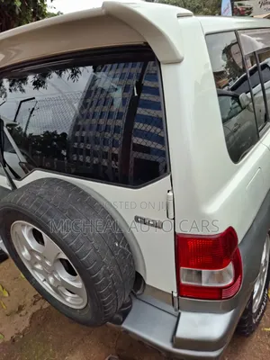 Mitsubishi Pajero IO 2005 Silver