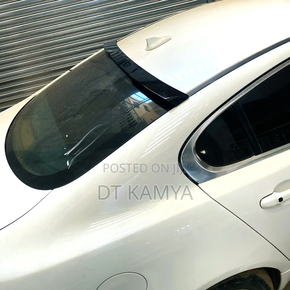 Universal Gloss Black Rear Upper Window Spoiler Wing Lip