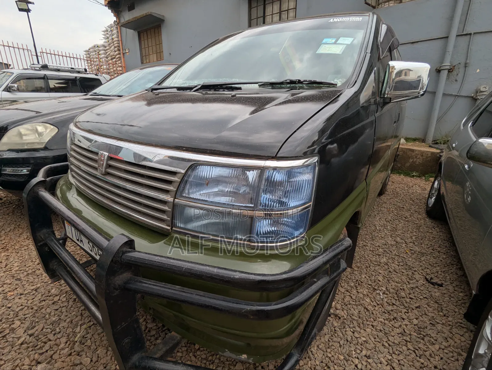 Nissan Elgrand 2003 Green