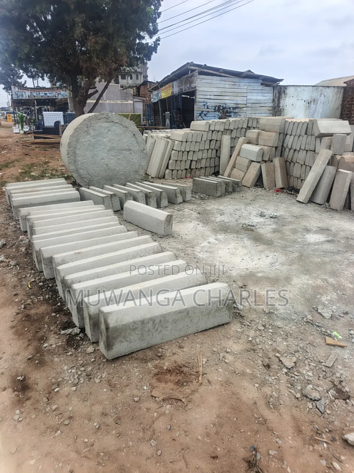 2acres Commercial Land on Sale in Nansana
