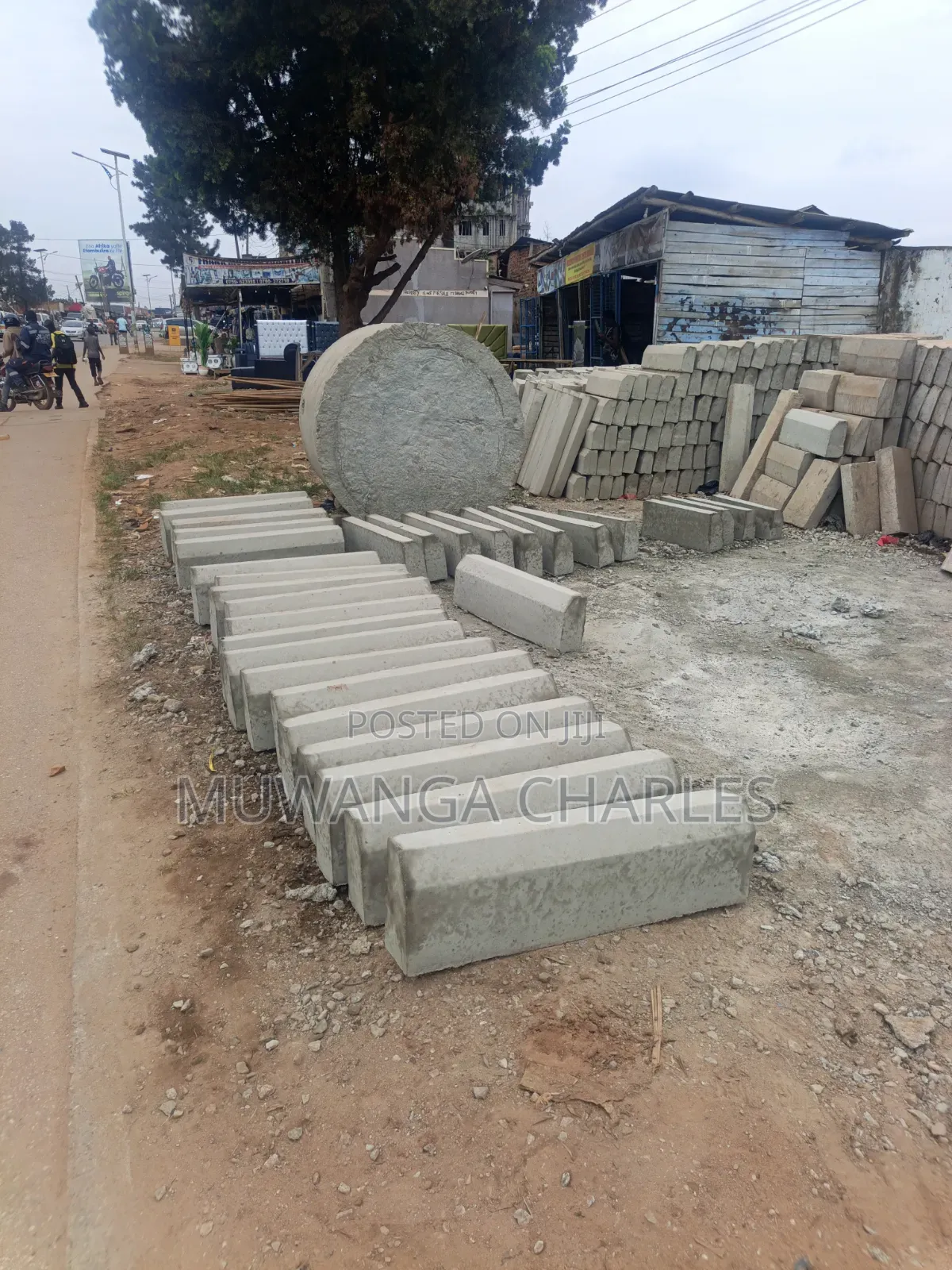 2acres Commercial Land on Sale in Nansana