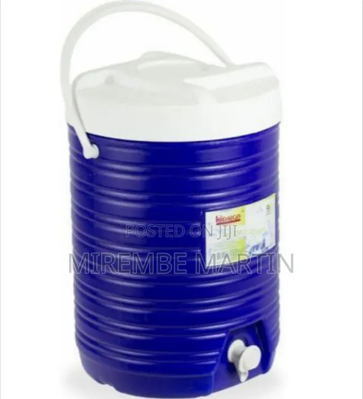 Princeware Insulated Portable Beverage Cooler / Water Jug With Spigot