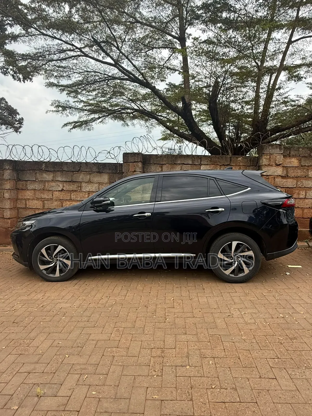 Toyota Harrier 2017 Black