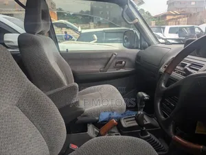 Mitsubishi Pajero Junior 1998 Silver