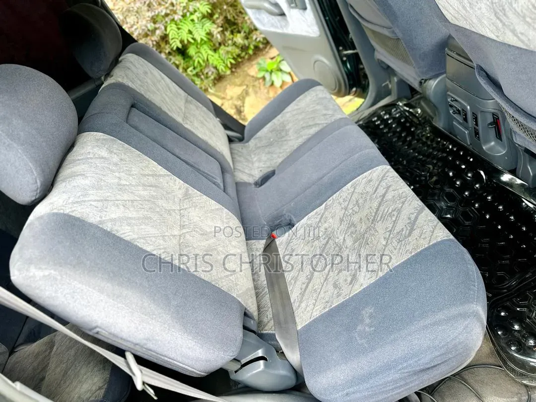 Toyota Land Cruiser Prado 2004 Green