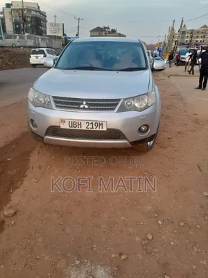 Mitsubishi Outlander 2.4 PHEV AWD 2016 Silver