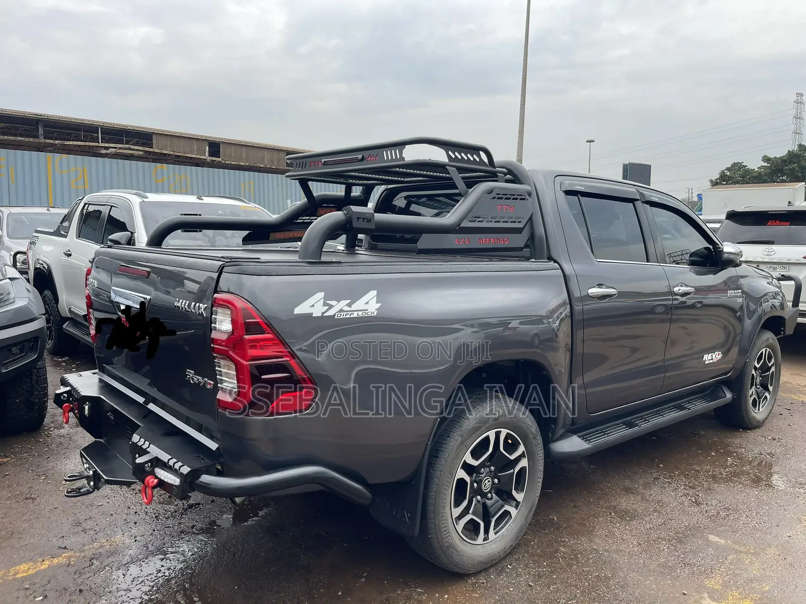 Toyota Hilux 2018 Gray