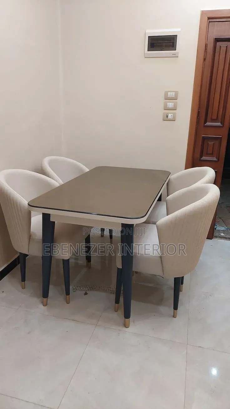 Modern Dressed Dinning Tables