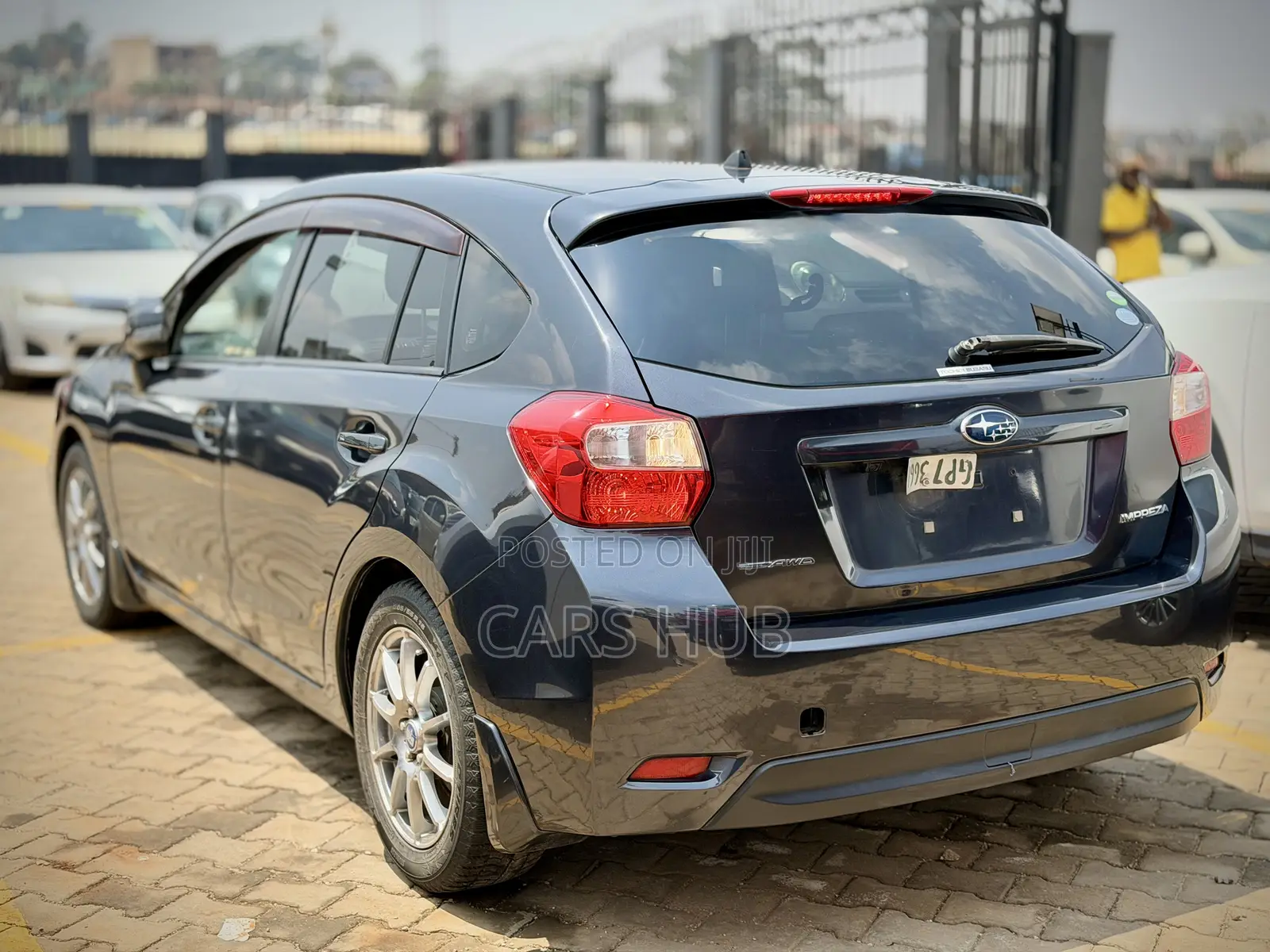 Subaru Impreza 2.0i 5-dr 2013 Gray
