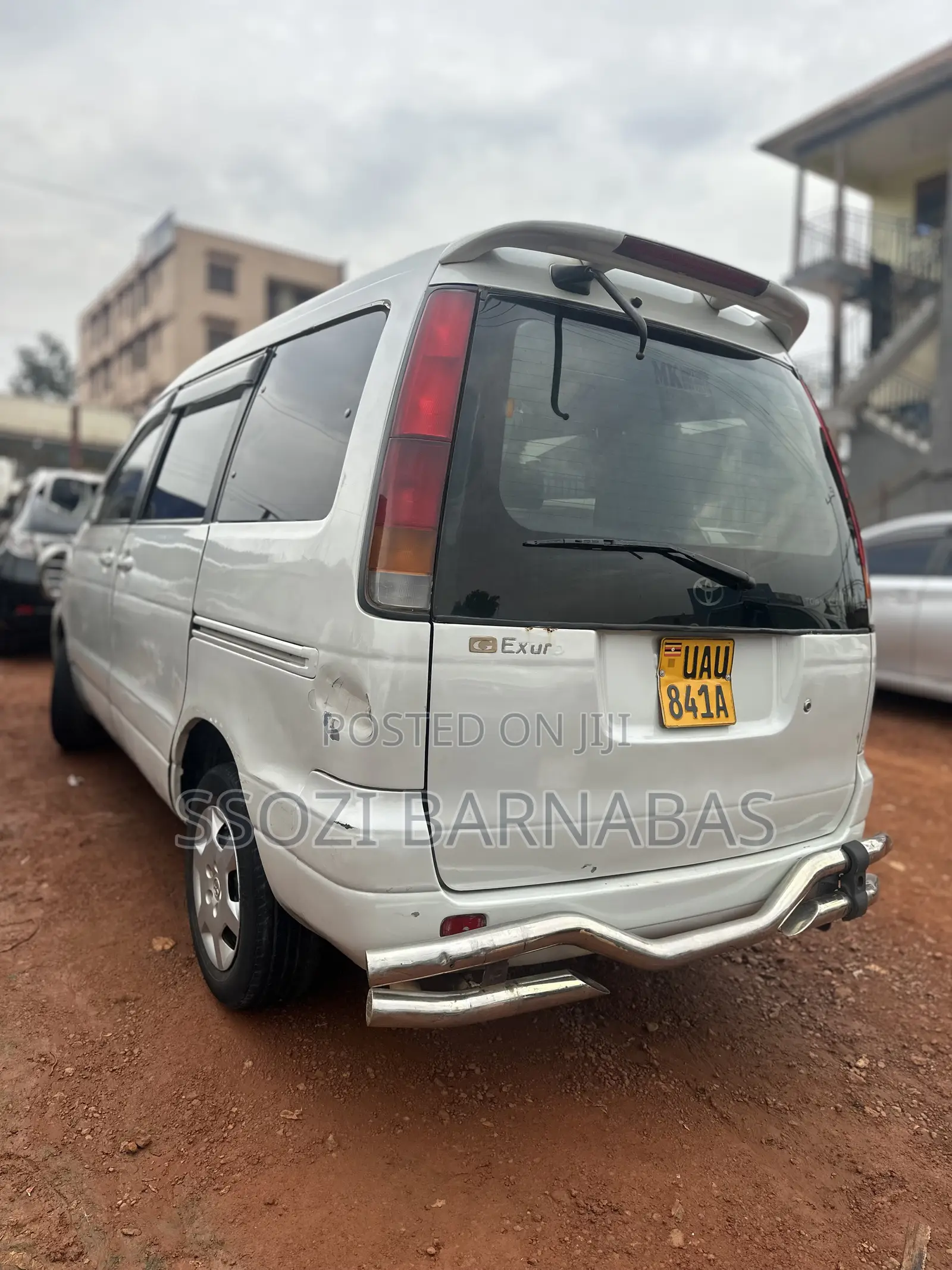 Toyota TownAce Noah 1998 White