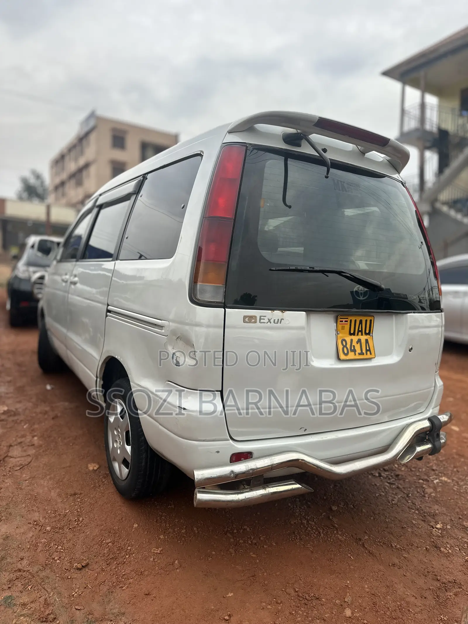 Toyota TownAce Noah 1998 White