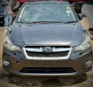 Subaru Impreza 2.0i 5-dr 2013 Gray