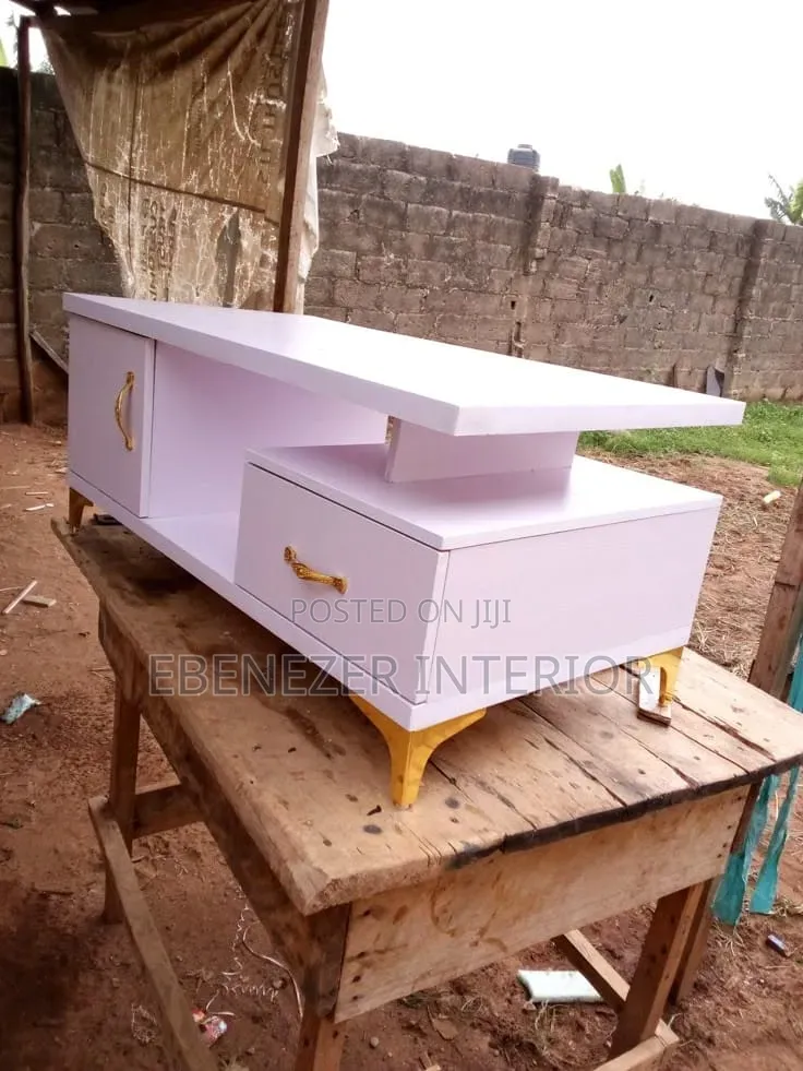 Center Tables Standard Size