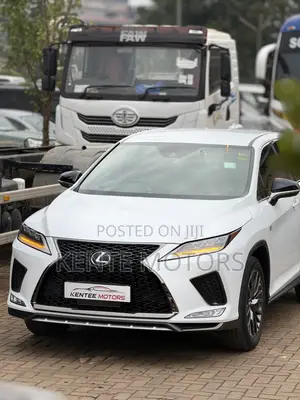 Lexus RX 300 4WD 2020 White