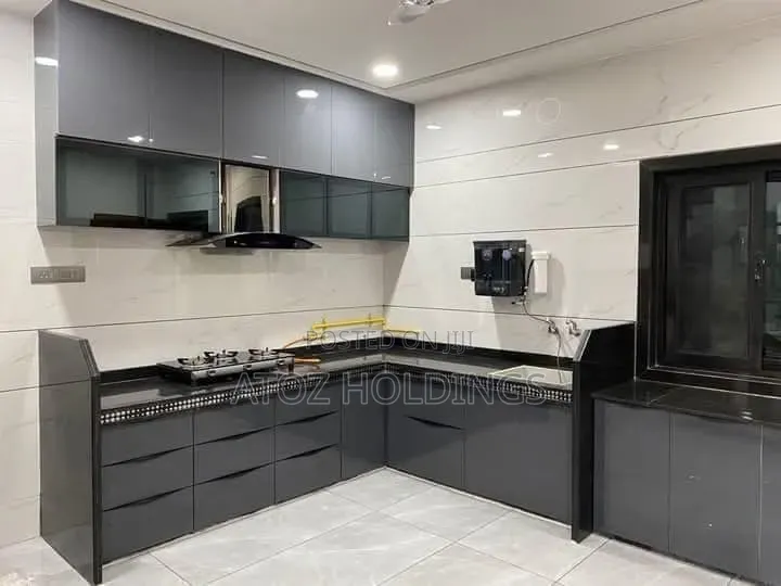Kitchen Cabinets/Omega Kitchen Cabinet 925,000/- Per Running Meter