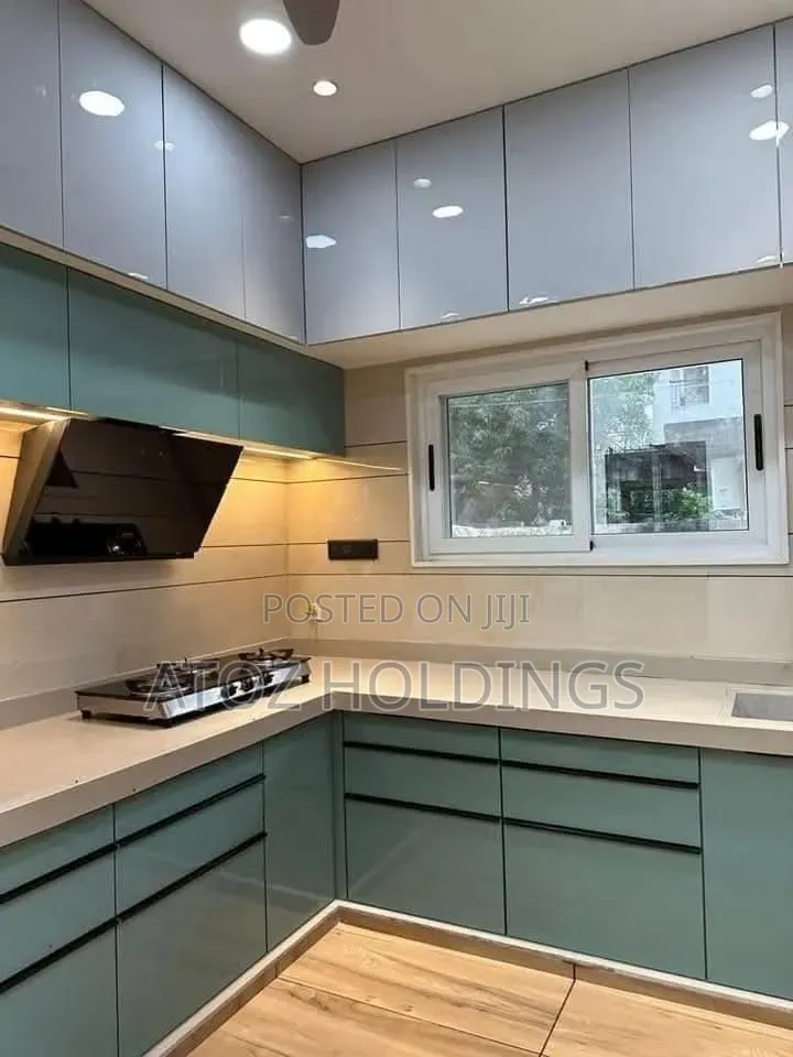 Kitchen Cabinets/Madina Kitchen Cabinet 940,000/- Per Running Meter