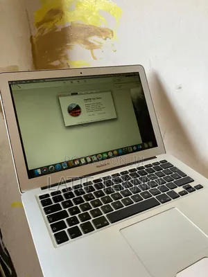 Laptop Apple MacBook Air 4GB Intel Core i3 SSD 256GB