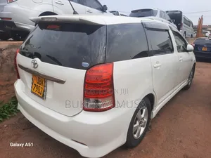 Toyota Wish 2008 White