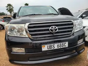 Toyota Land Cruiser 4.6 V8 ZX 2014 Black