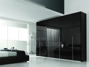 Wardrobes/Valencia Wardrobes in Any Colour 915,000/- Per Running Meter