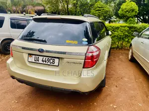 Subaru Outback Automatic 2005 Gold