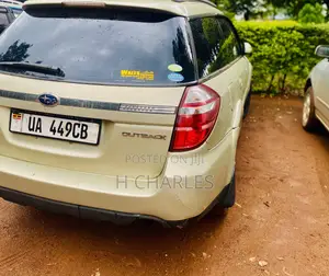 Subaru Outback Automatic 2005 Gold