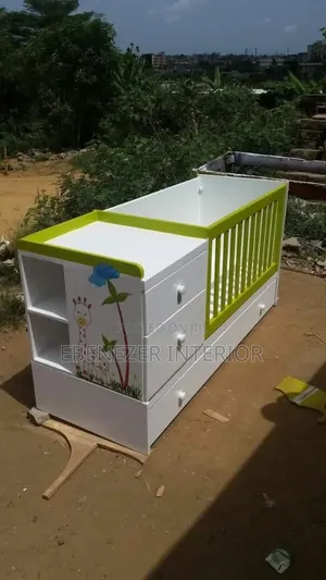 Baby Cots/ Small Beds