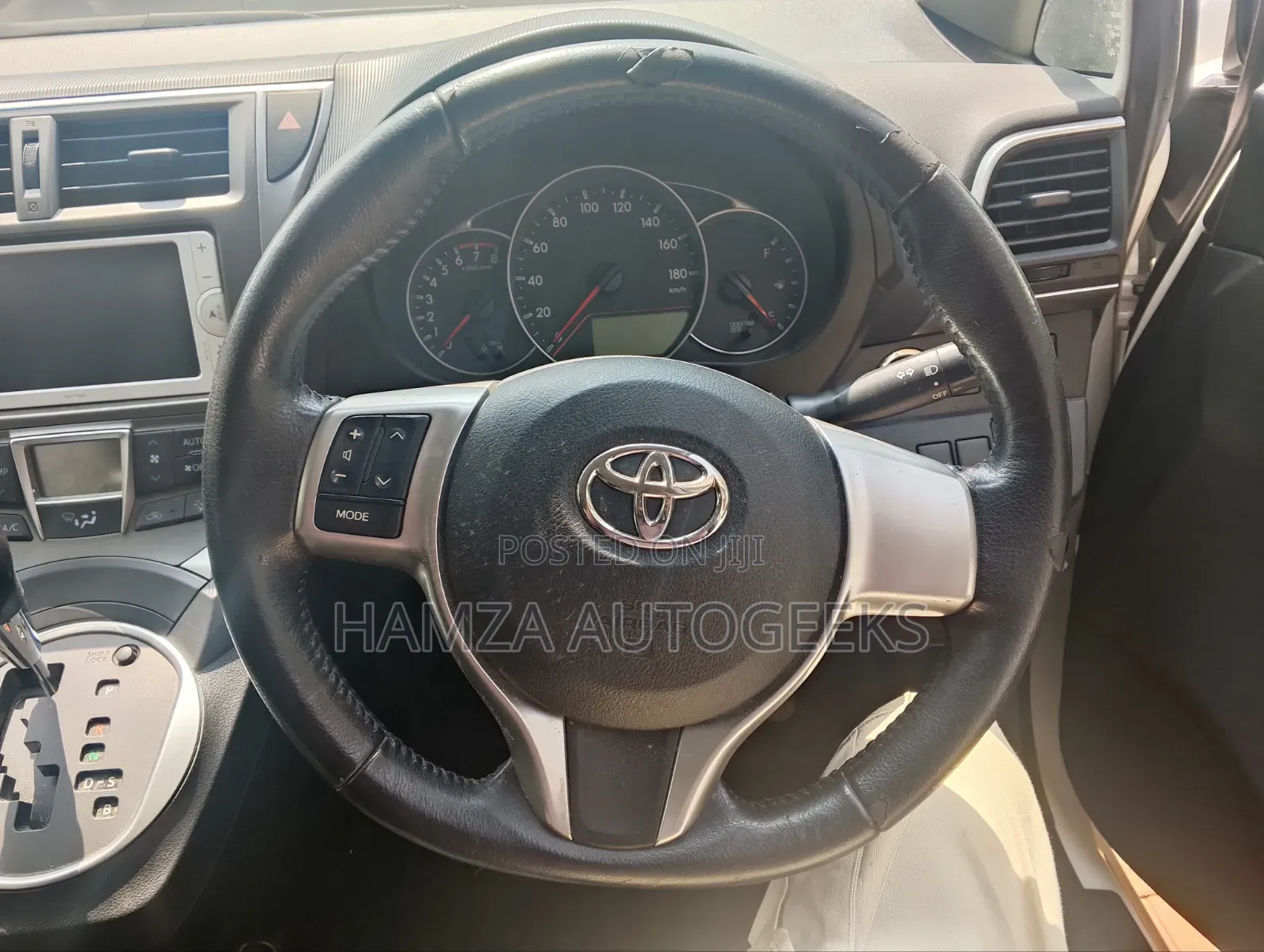 Toyota Ractis 2013 White
