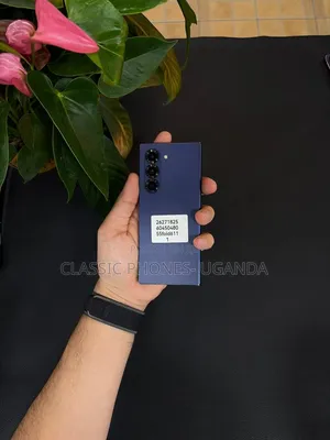 New Samsung Galaxy Z Fold6 256 GB White