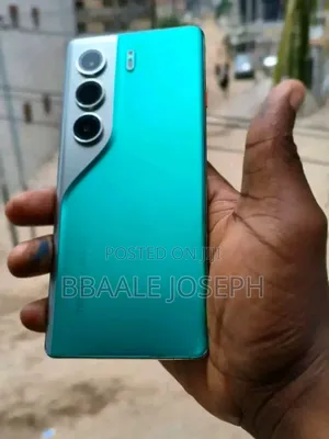 New Tecno Camon 40 Pro 5G 256 GB Blue