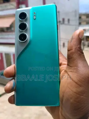 New Tecno Camon 40 Pro 5G 256 GB Blue